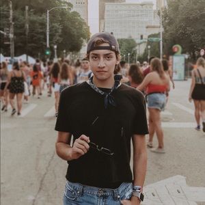 Meet your Posher, Chris